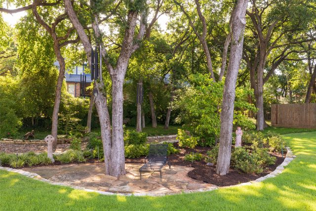 619 Portofino Drive, Arlington, TX 76012