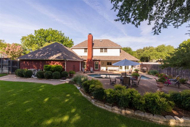 619 Portofino Drive, Arlington, TX 76012