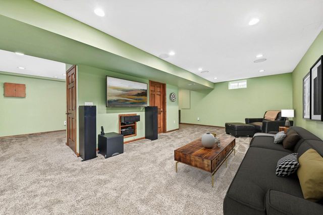 280 Foxglove STREET, Port Washington, WI 53074