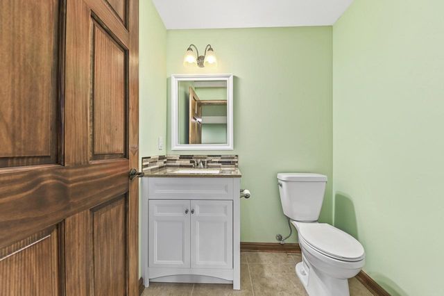 280 Foxglove STREET, Port Washington, WI 53074