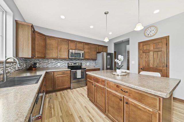 280 Foxglove STREET, Port Washington, WI 53074