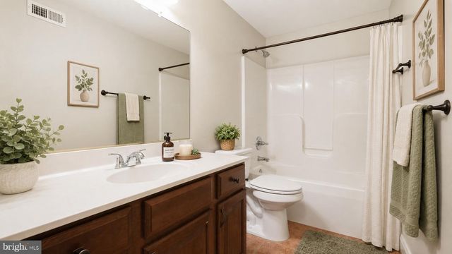 14 HEMPSTEAD LN, Stafford, VA 22554
