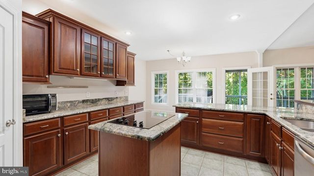14 HEMPSTEAD LN, Stafford, VA 22554