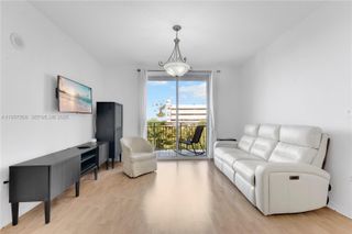 3500 Coral Way 710, Miami, FL 33145
