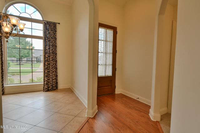 5088 Garner Lane, Southaven, MS 38672