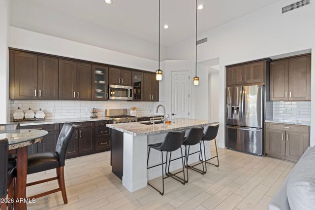 11302 E WHITE FEATHER Lane, Scottsdale, AZ 85262