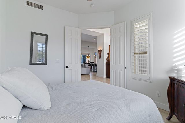 11302 E WHITE FEATHER Lane, Scottsdale, AZ 85262