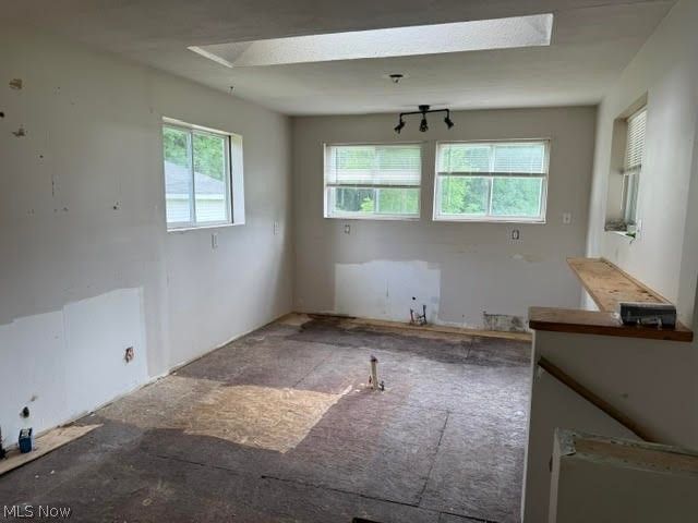 361 Henn Hyde Road NE, Warren, OH 44484