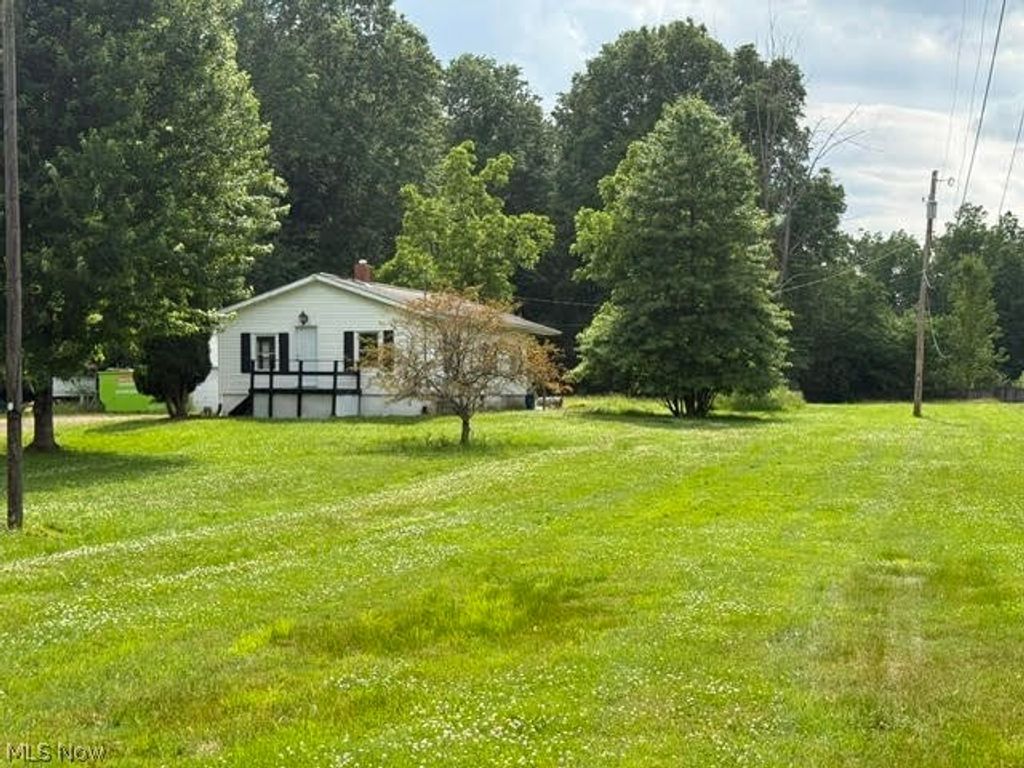 361 Henn Hyde Road NE, Warren, OH 44484