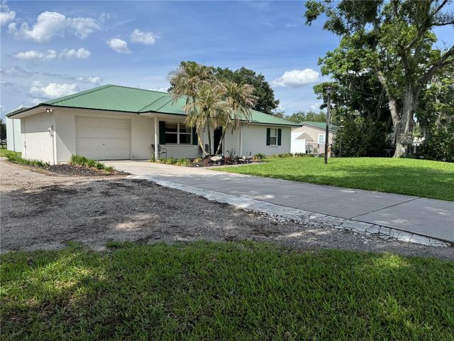 2608 MEDULLA ROAD, Plant City, FL 33566