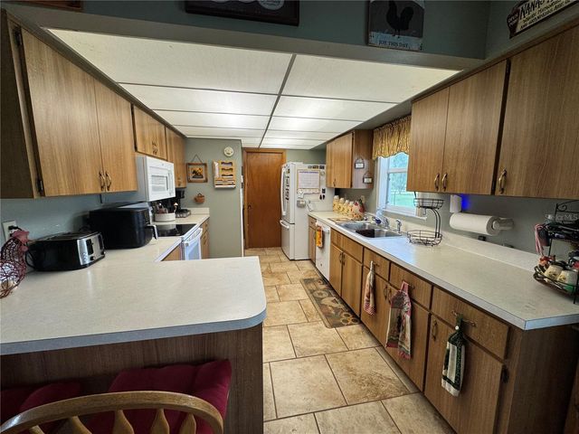 2608 MEDULLA ROAD, Plant City, FL 33566