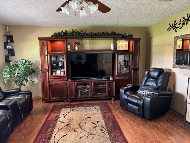 2608 MEDULLA ROAD, Plant City, FL 33566