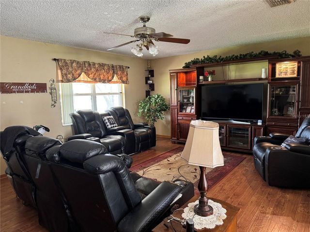 2608 MEDULLA ROAD, Plant City, FL 33566