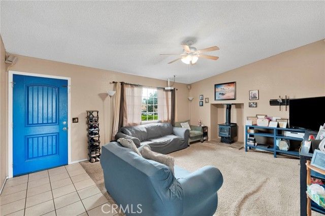 12696 9th, Victorville, CA 92395