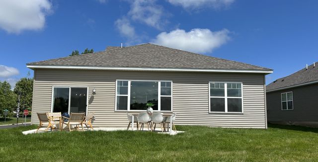 401 James Parkway, Elko New Market, MN 55054