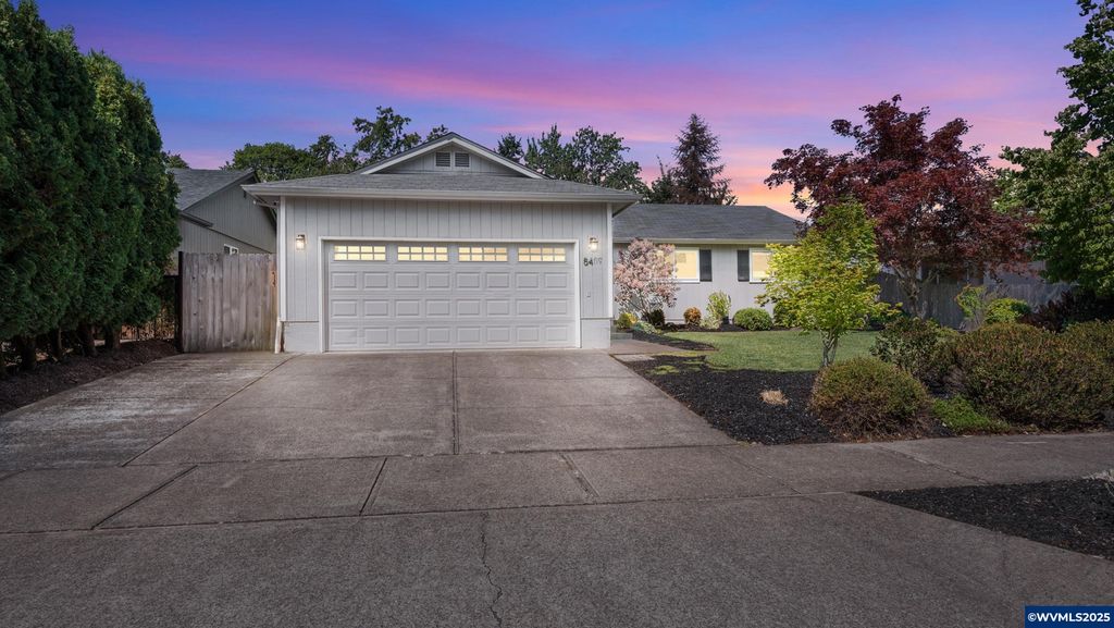 5489 Brookwood St S, Salem, OR 97306