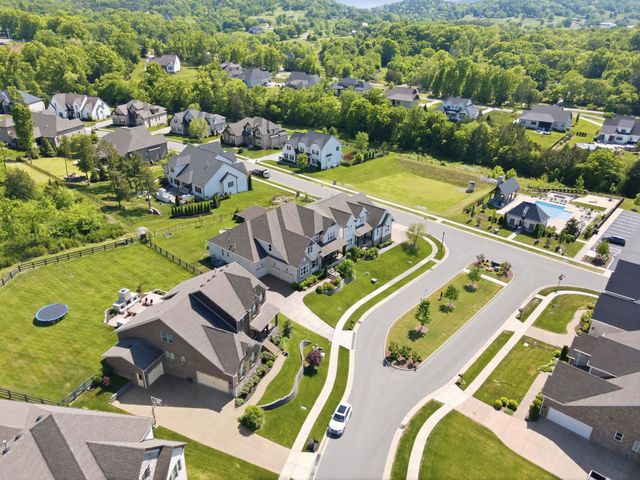 164 Telfair Ln, Nolensville, TN 37135