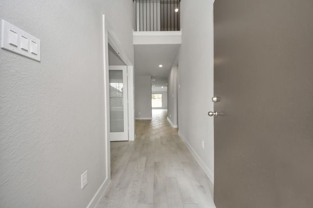 15006 Royal Leaf Drive, Cypress, TX 77429