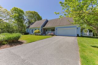 7 Park St, Harwich, MA 02645