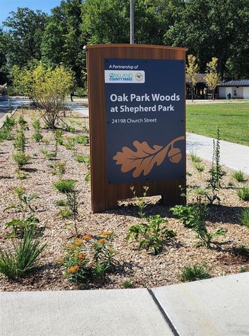 24180 Kipling Street, Oak Park, MI 48237