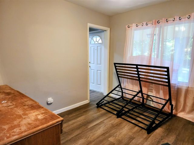24180 Kipling Street, Oak Park, MI 48237