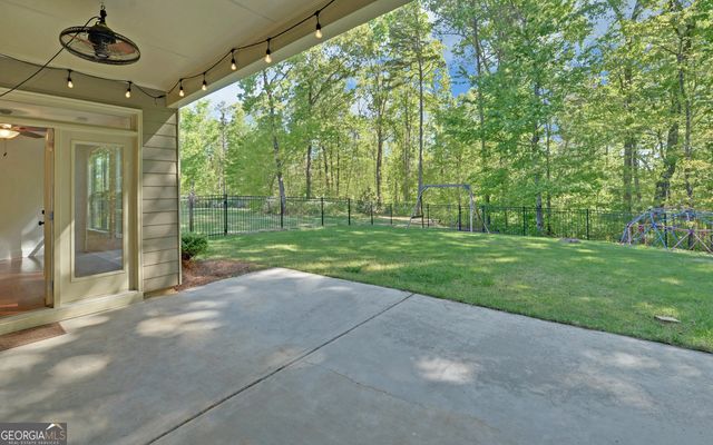 255 Abbington Way, Clarkesville, GA 30523