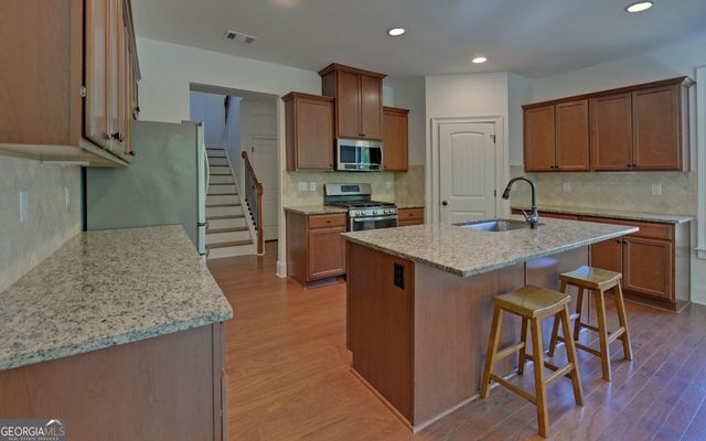 255 Abbington Way, Clarkesville, GA 30523