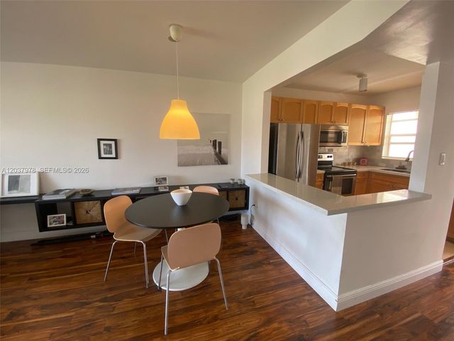 8861 Sunrise Lakes Blvd 311, Sunrise, FL 33322