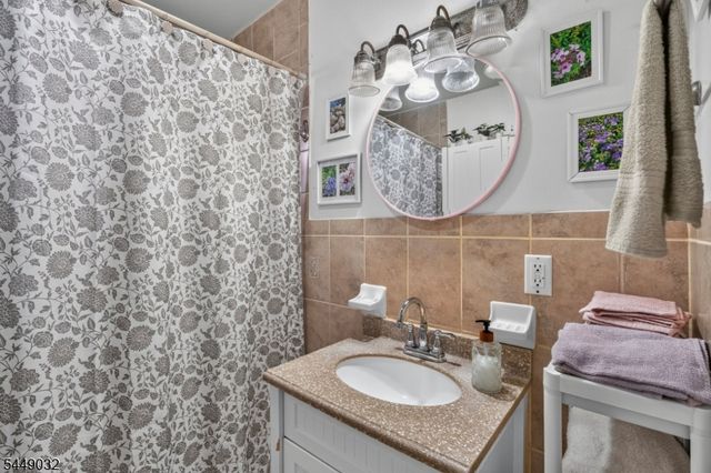 1115 22Nd St, North Bergen Twp., NJ 07047