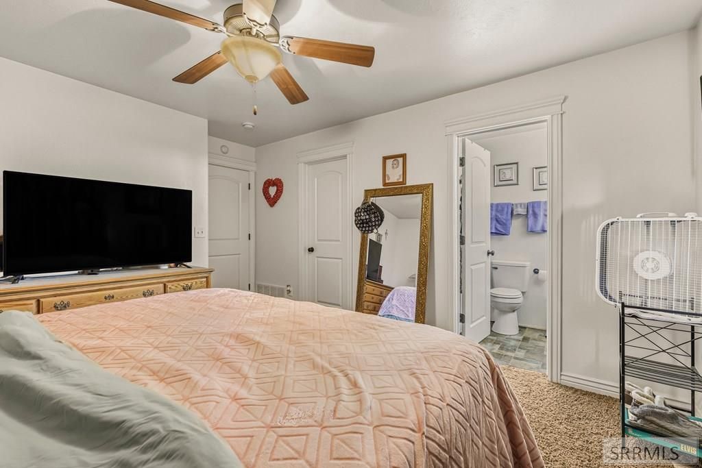 Image 18 of property listing at 4094 Mathews Drive, Ammon, ID 83406