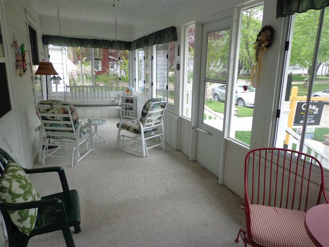 954 11th Street, Beloit, WI 53511