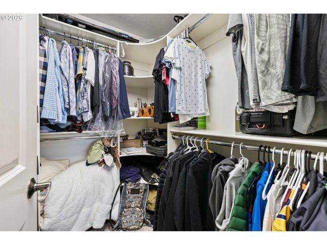 3147 TANNER PARK Dr, Eugene, OR 97405