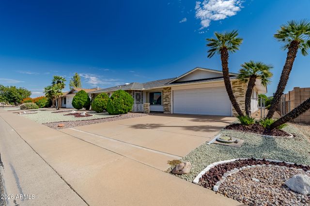 13207 N BRANDING IRON Drive, Sun City, AZ 85351