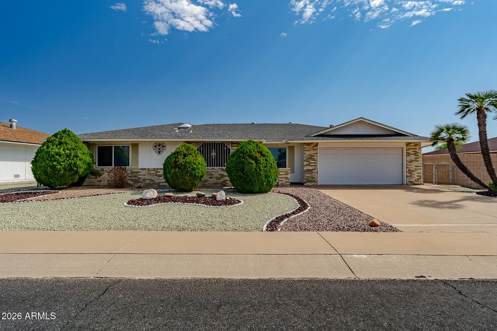 13207 N BRANDING IRON Drive, Sun City, AZ 85351