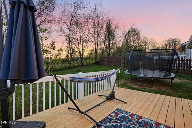 1022 Justus Drive, Johnson City, TN 37604