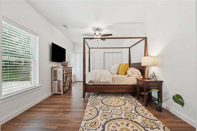 3332 Holly Glen Drive, Dacula, GA 30019