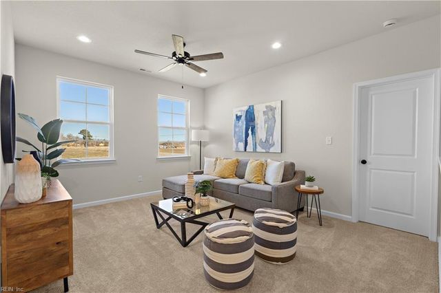 103 Peach LN, Elizabeth City, NC 27909