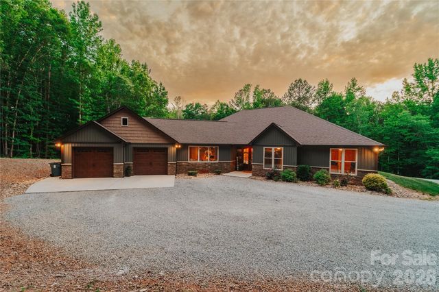 2620 Mathis Church Road, Catawba, NC 28609