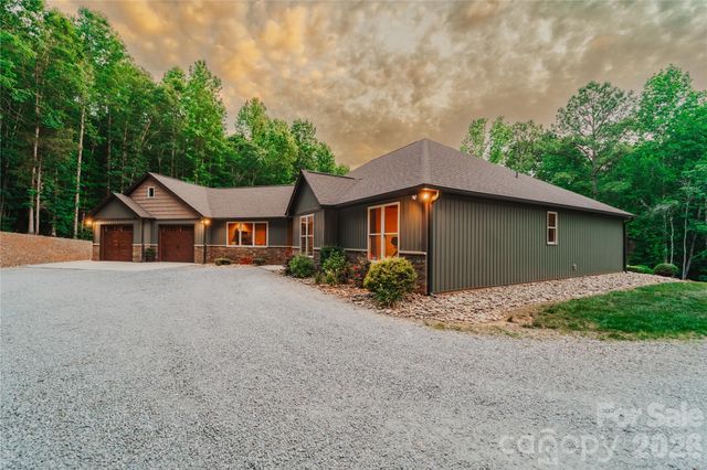 2620 Mathis Church Road, Catawba, NC 28609