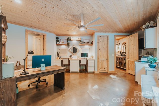 2620 Mathis Church Road, Catawba, NC 28609
