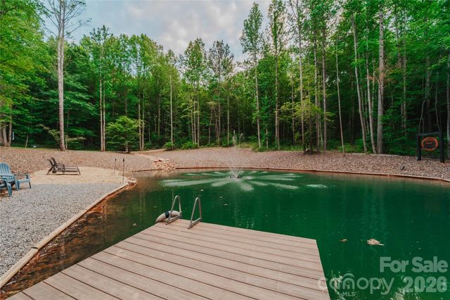 2620 Mathis Church Road, Catawba, NC 28609