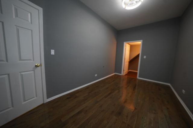 6940 S Bishop Street, Chicago, IL 60636