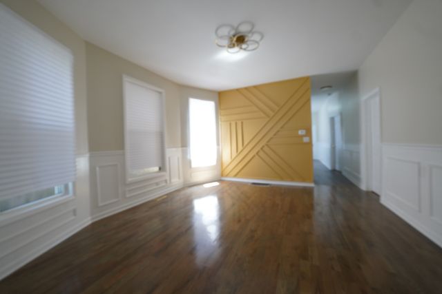 6940 S Bishop Street, Chicago, IL 60636