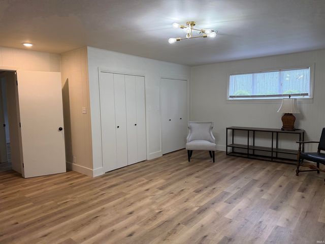 1212 N Bittersweet Lane, Muncie, IN 47304
