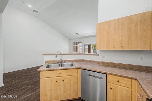 2450 W GLENROSA Avenue 29, Phoenix, AZ 85015