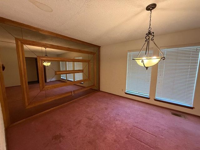 8300 NW 15th Street, Oklahoma City, OK 73127
