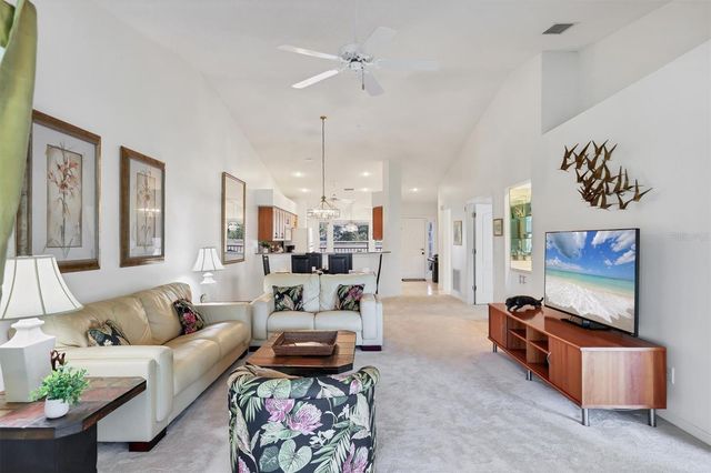 9641 CASTLE POINT DRIVE 1221, Sarasota, FL 34238