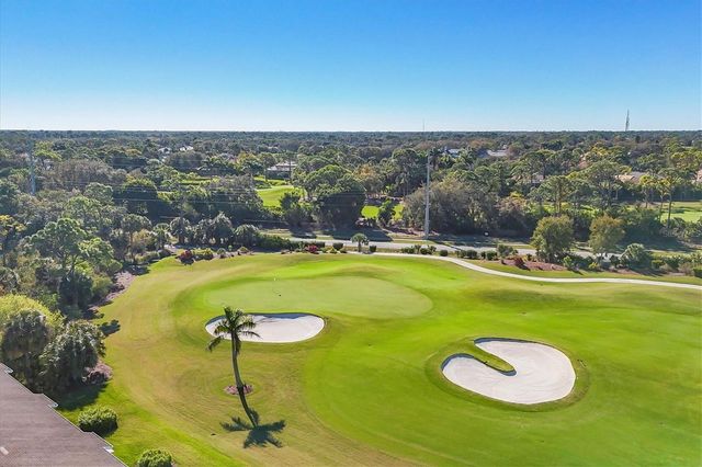 9641 CASTLE POINT DRIVE 1221, Sarasota, FL 34238