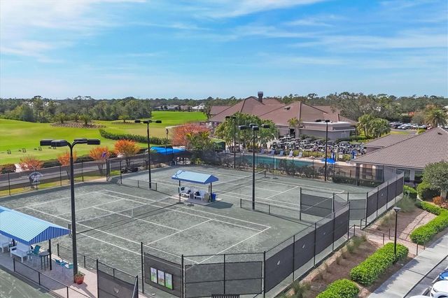 9641 CASTLE POINT DRIVE 1221, Sarasota, FL 34238