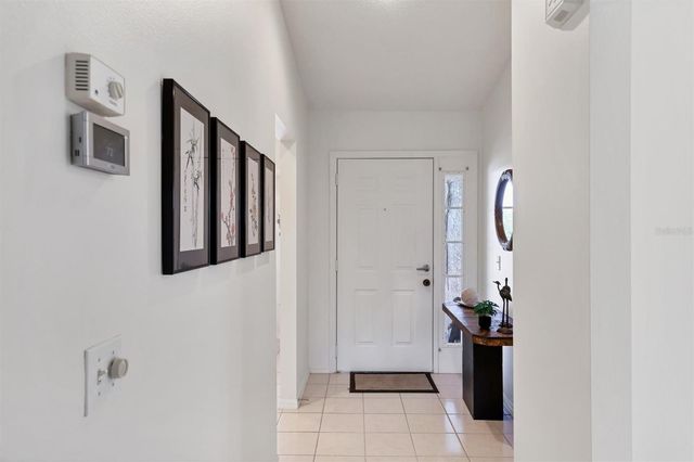 9641 CASTLE POINT DRIVE 1221, Sarasota, FL 34238